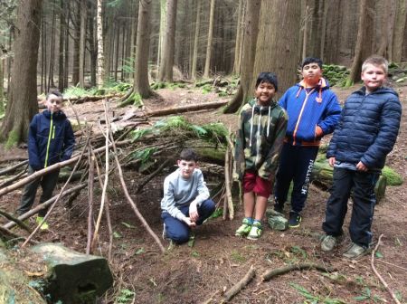 And this is the finished shelter, ready to move in.